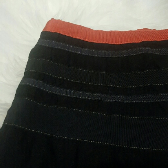 Anthro - Neesh by D.A.R. - Linen Blend Black & Coral Midi Skirt - Picture 3 of 3